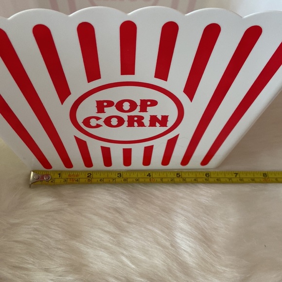Set of five huge plastic popcorn bowls - Picture 5 of 6